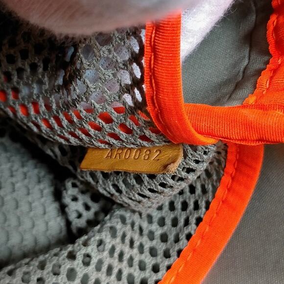 Louis Vuitton Limited Edition Cup Weatherly White Damier Geant Bag - with COA - Picture 3 of 14